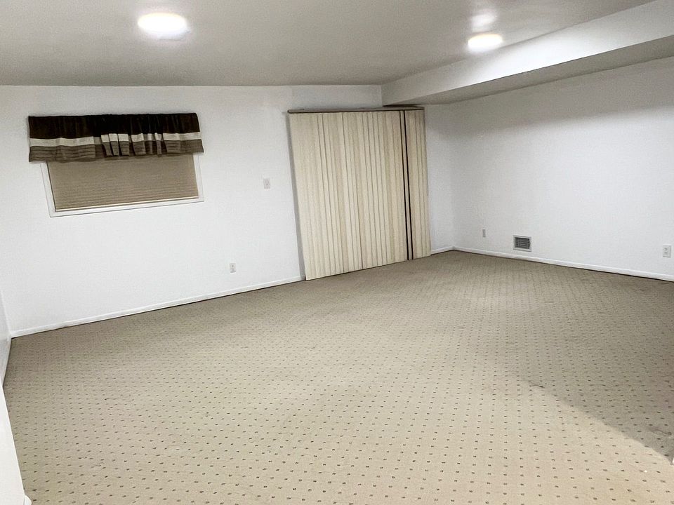 1st image of 486 Leverett Ave