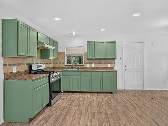 5th image of 4912 Borden Dr
