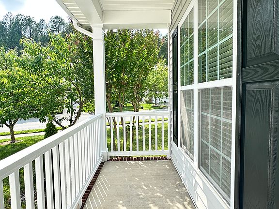 4th image of 4612 Cottendale Dr