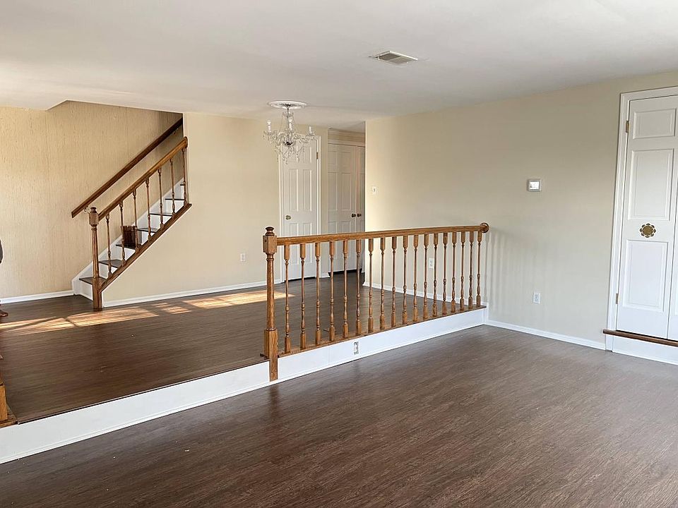 1st image of 14500 Wexhall Ter Unit 3-31