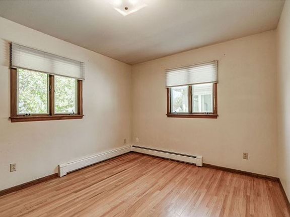 5th image of 821 N 15th St #1