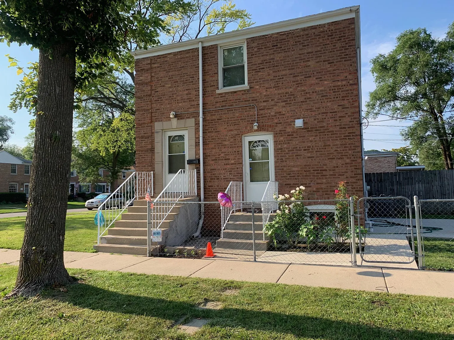 1793 Linden St photo 1