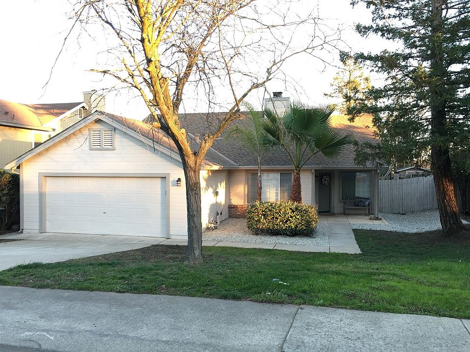 2nd image of 6666 Goldenwood Cir