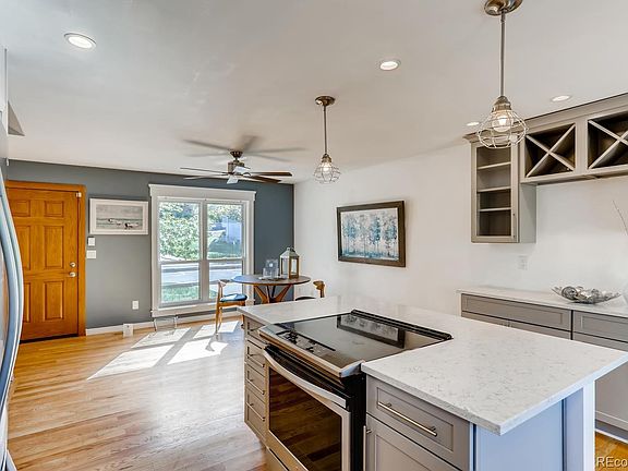 4th image of 2098 Garfield Ave