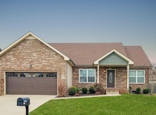 1029 Sunrise Dr, Clarksville, TN 37042