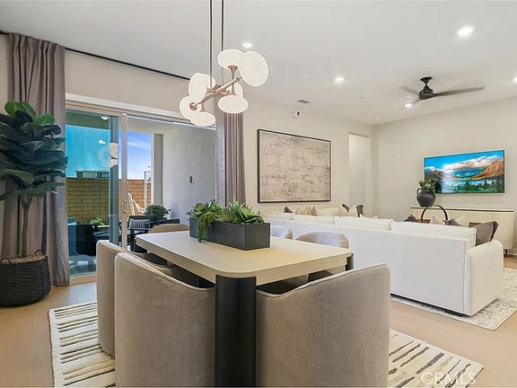 5th image of 1555 Snowberry Pl