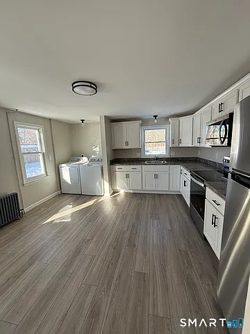 818 Burbank Ave — Photo 5