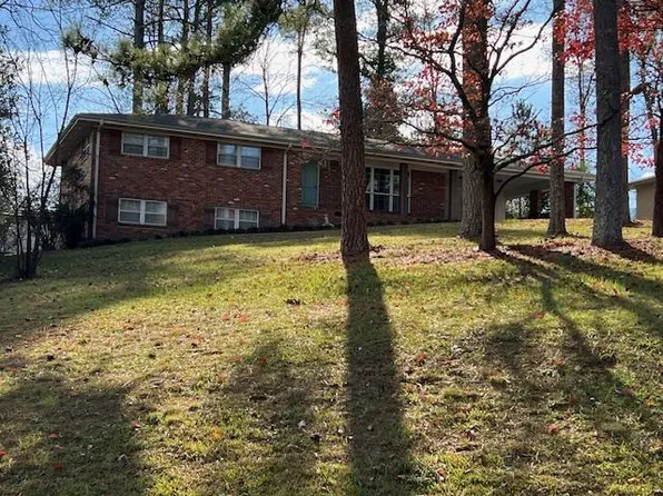 111 Timberland Dr, Dalton, GA 30721