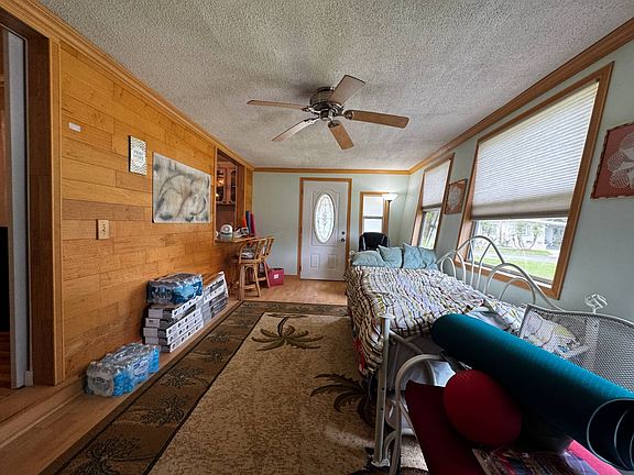 5th image of 12 Rock Cove Ct