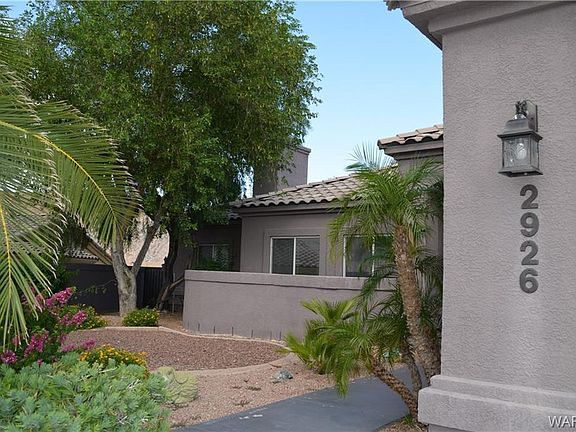3rd image of 2926 Desert Vista Dr