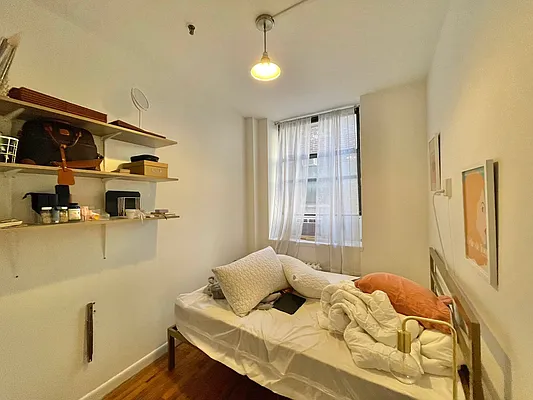 Rented by Oxford Property Group | media 5