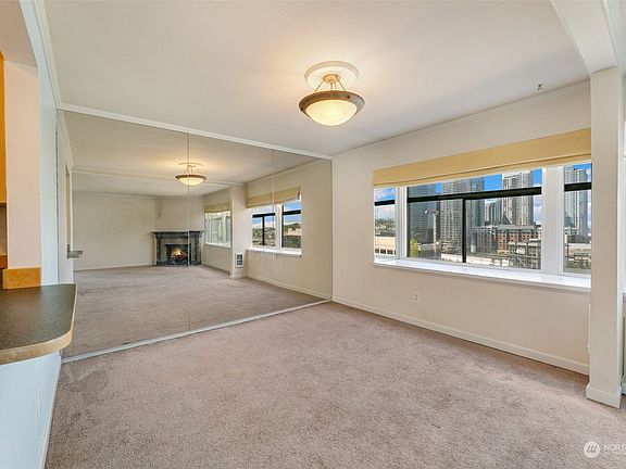 5th image of 150 Melrose Avenue E #501