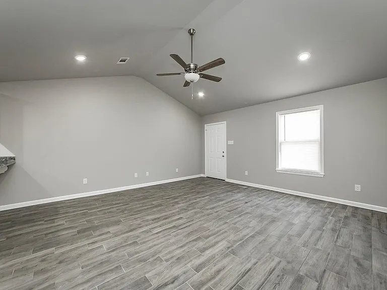109 Elm St #11 — Photo 22