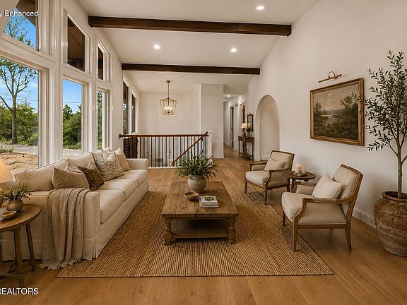 3rd image of 9501 Ravenel Cir