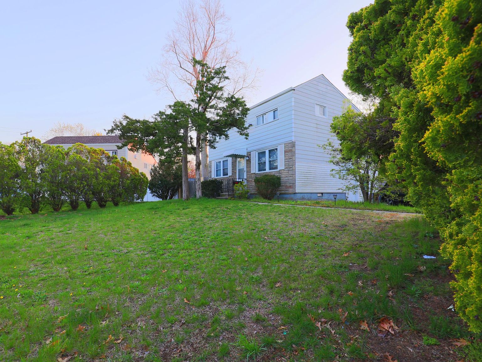 303 Eastwood Blvd, Centereach, NY 11720 Zillow