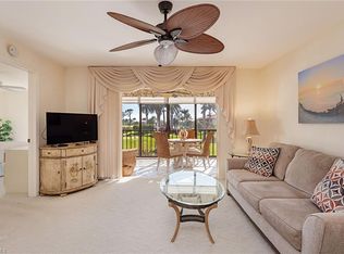 7280 Coventry Ct APT 519, Naples, FL 34104