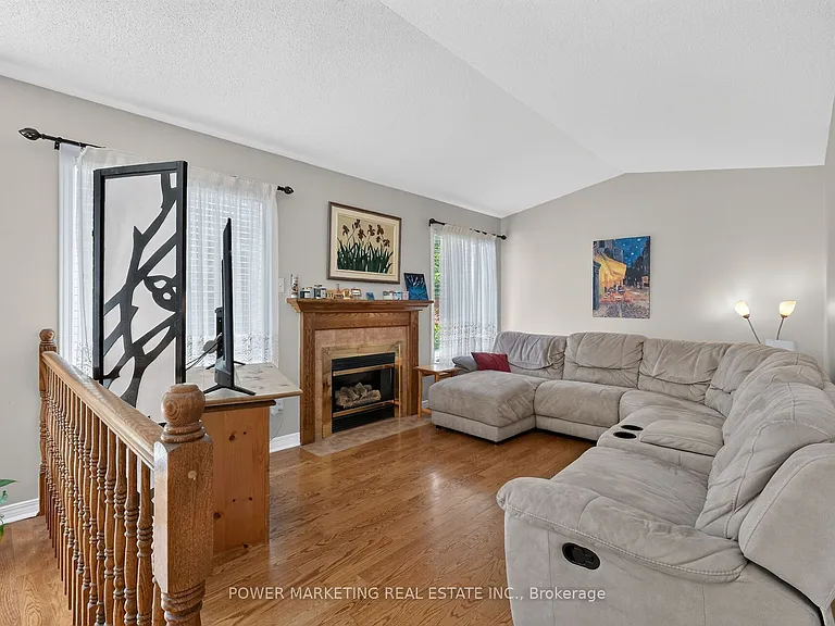 6886 Edgar Brault St — Photo 23