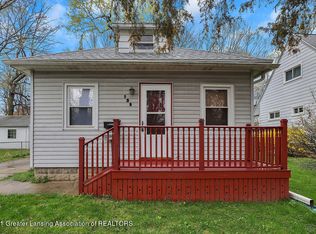 125 E Cavanaugh Rd, Lansing, MI 48910