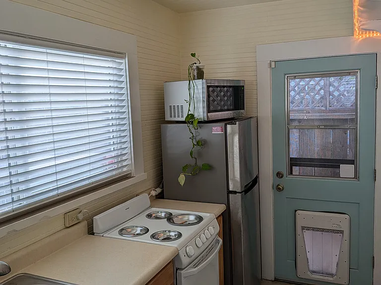 1011 Seabright Ave #1/2 — Photo 7