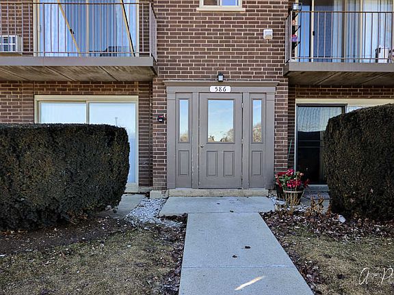 2nd image of 586 Fairway View Dr #1-3A