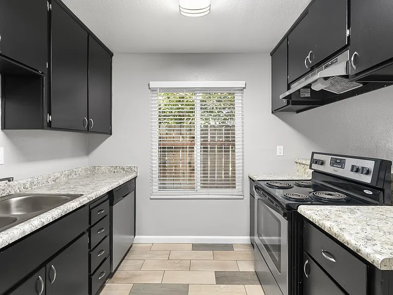 OSM Properties Homes & Apartments — Photo 75