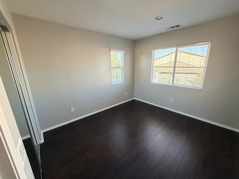 40879 Belleray Ave — Photo 34