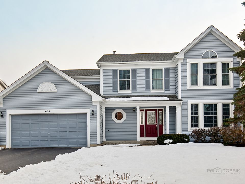 1st image of 409 Yorkshire Ct