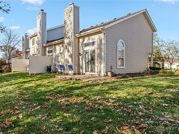 4th image of 1214 Bay Harbour Cir