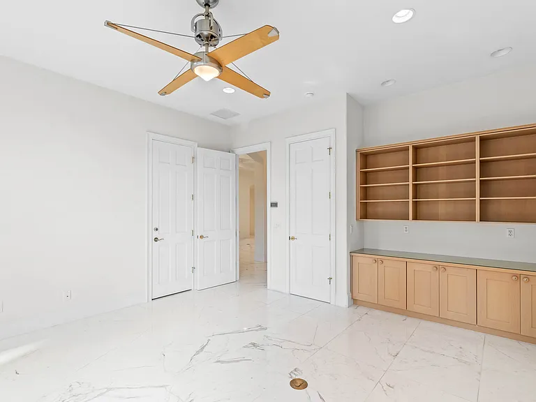 9701 Lake Isleworth Ct — Photo 23