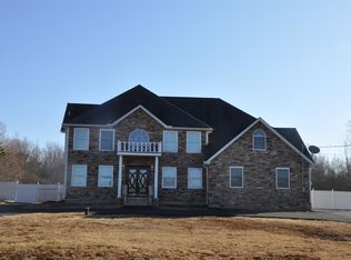 1845 Sun Valley Dr, Blakeslee, PA 18610