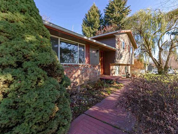 3rd image of 10911 E Rockwell Ave