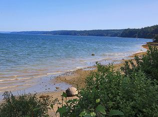1643 Hazen Shores Ct, Freeland, WA 98249