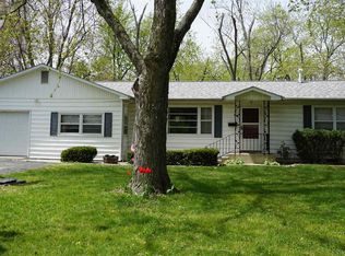 815 N Lincoln St, Salem, IL 62881