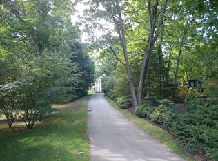 292 Warren St, Brookline, MA 02445