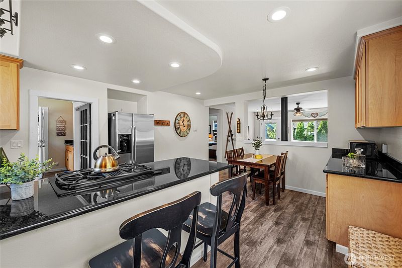 4th image of 14616 681st Avenue NE