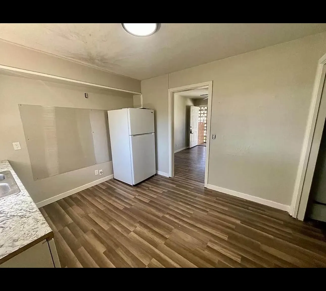 2 bed, 650 sqft, $800 — Photo 4
