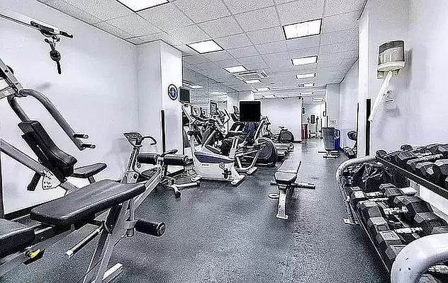 Rented by Manhattan Realty Group | media 12