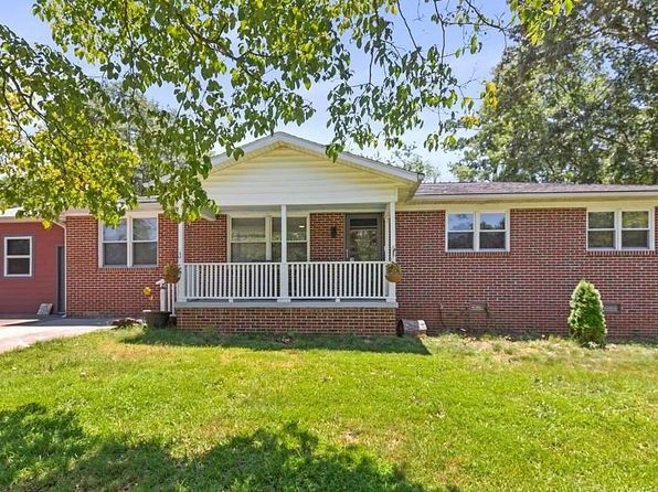 106 Brookwood Dr