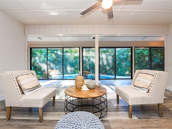 5th image of 5323 Siesta Cove Dr