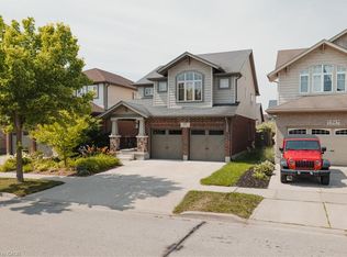 98 Riehm St, Kitchener, ON N2E4L2