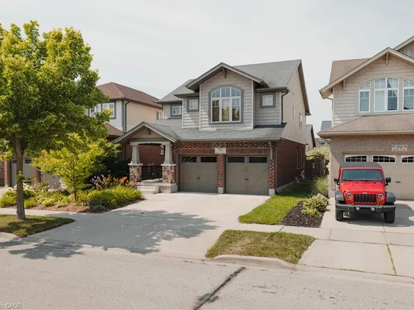 98 Riehm St, Kitchener, ON N2E 4L2
