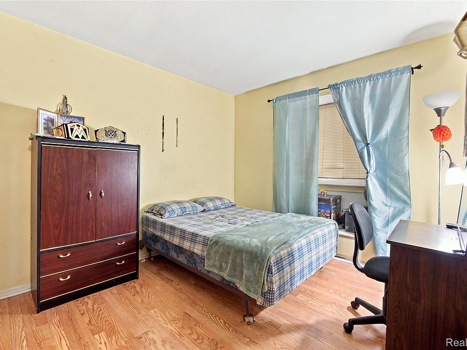 15813 Dupage Blvd, photo 22