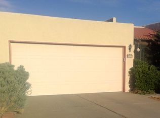 1026 Omaha St NE, Albuquerque, NM 87112