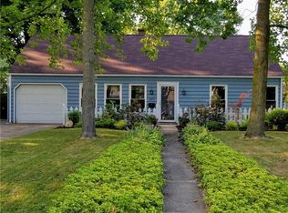 4875 Greenwood Dr, Sheffield Lake, OH