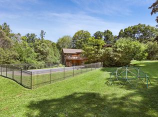 7 Alpine Dr, Armonk, NY 10504