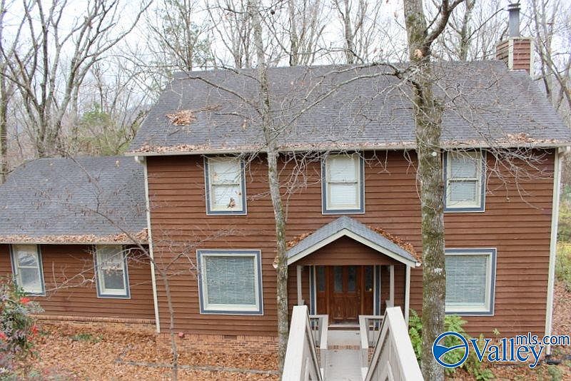 1st image of 10009 Bayreuth Dr SE
