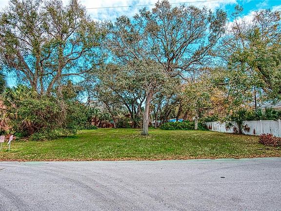 3rd image of 4409 Waltham Dr