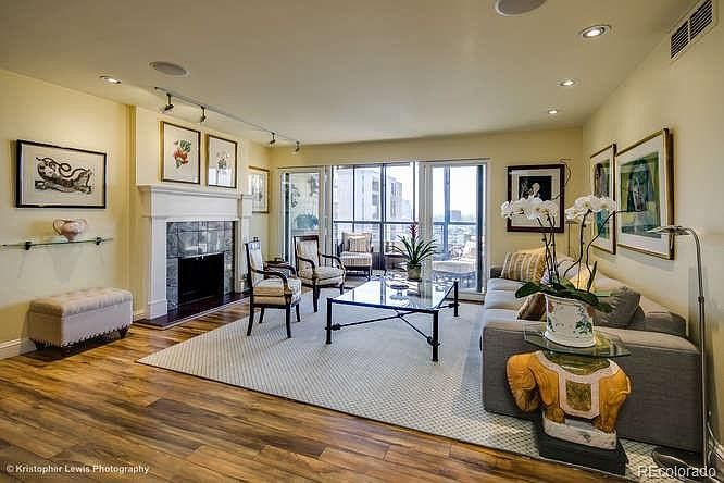 1st image of 800 N Pearl St APT 1002