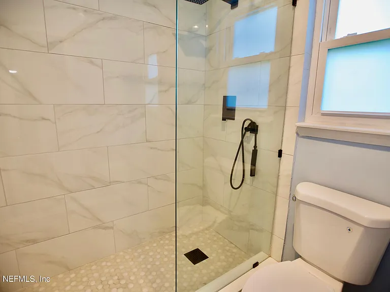 3542 Sheldrake Dr — Photo 17