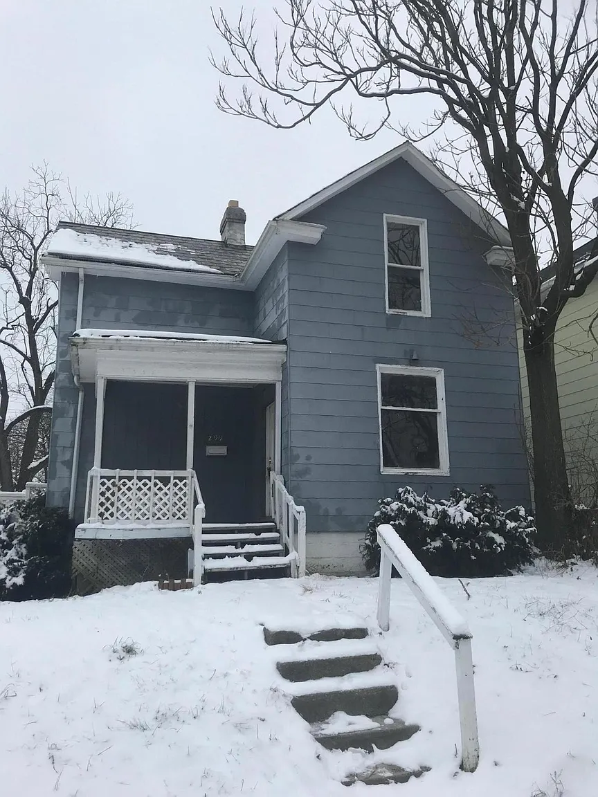 299 S Ogden Ave photo 1